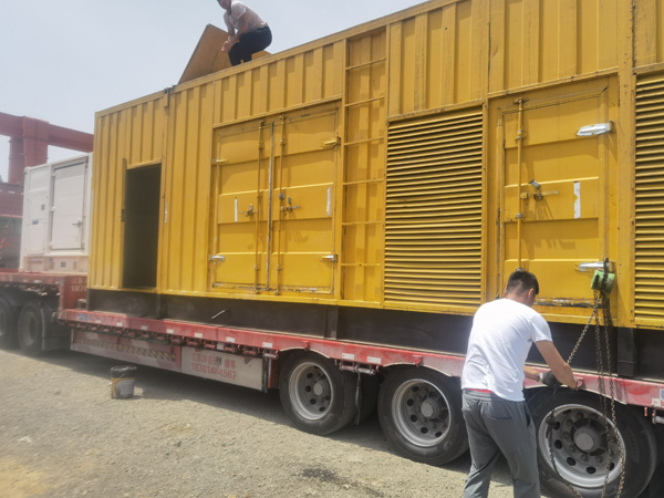 左权除了负载情况和发动机维护,还有哪些因素会影响 200kw 柴油发电机的油耗?
